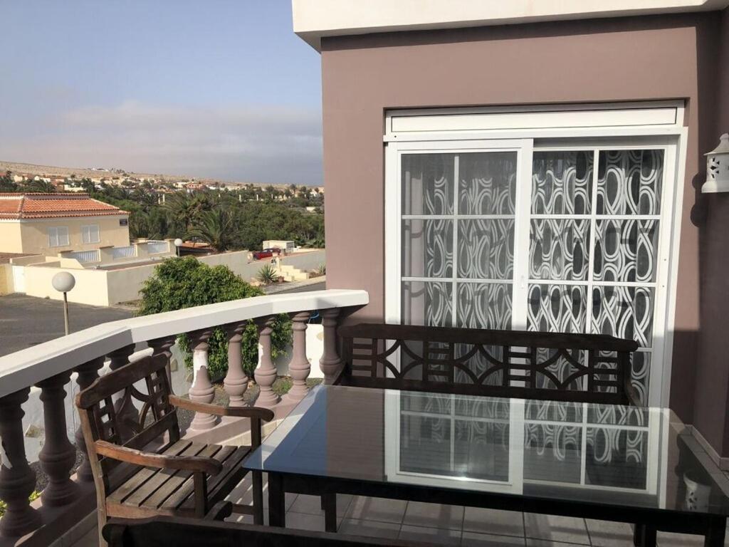 Annelie Comfortable Holiday Residence La Pared  Exterior photo